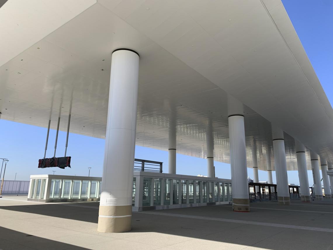 Concrete superstructure nears completion for LAX automated people